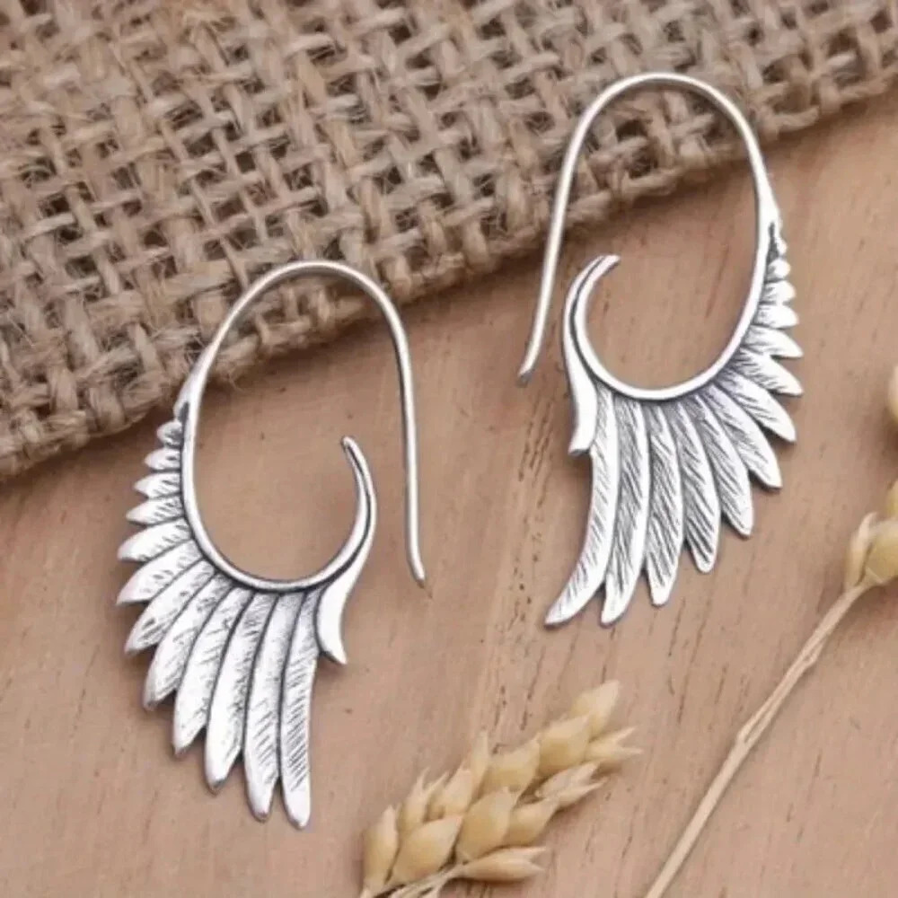 Feather Wing Earrings (Color: Silvery)